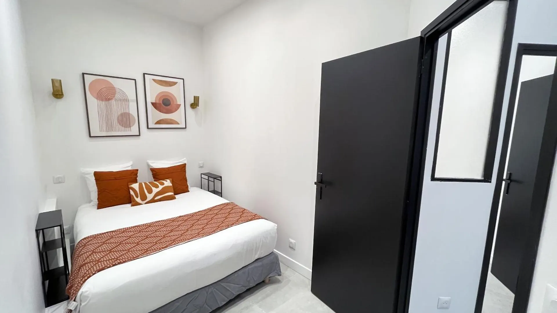 08 Design Flat Republique