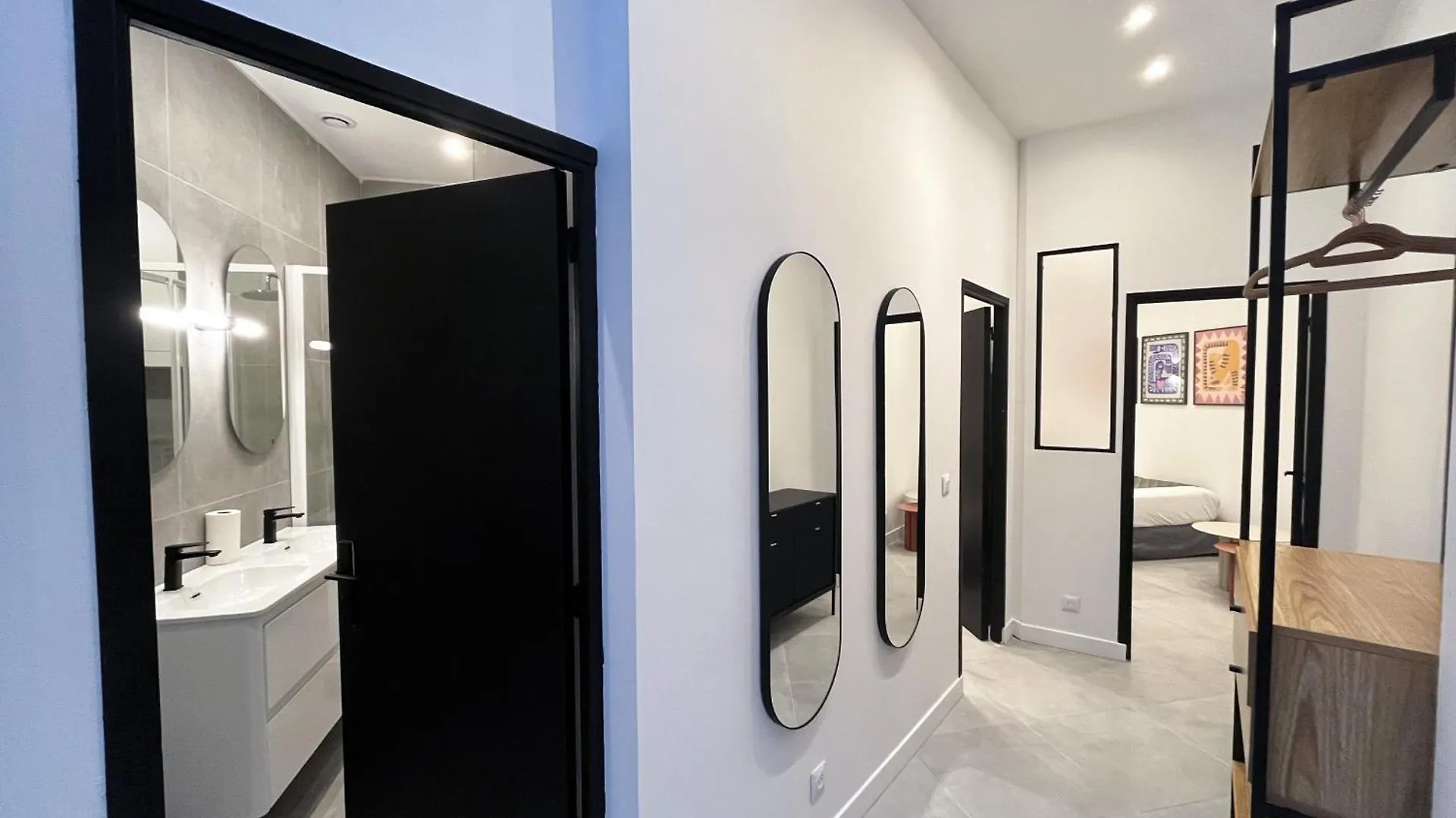 08 Design Flat Republique Διαμέρισμα