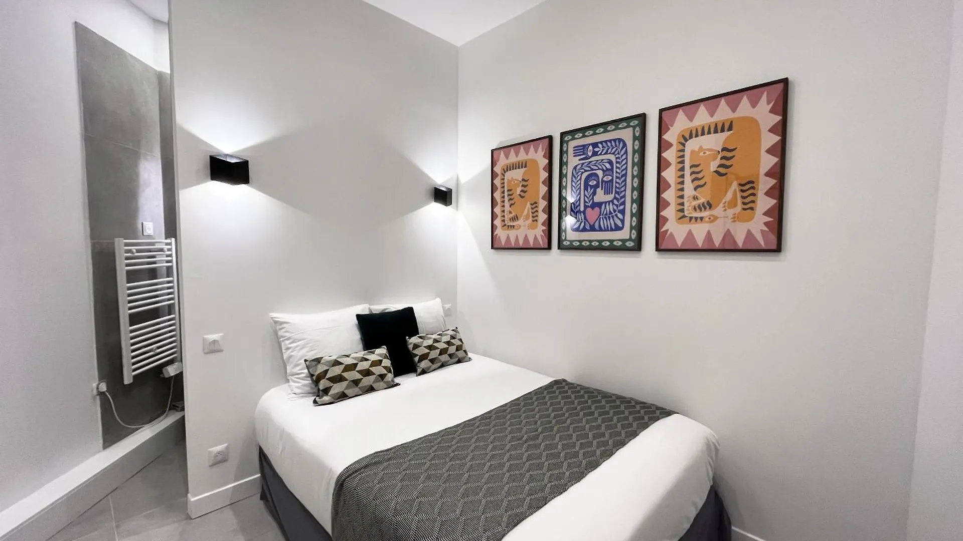 08 Design Flat Republique Διαμέρισμα *